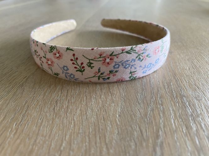 Hovedbilde Hårbøyle blomster
