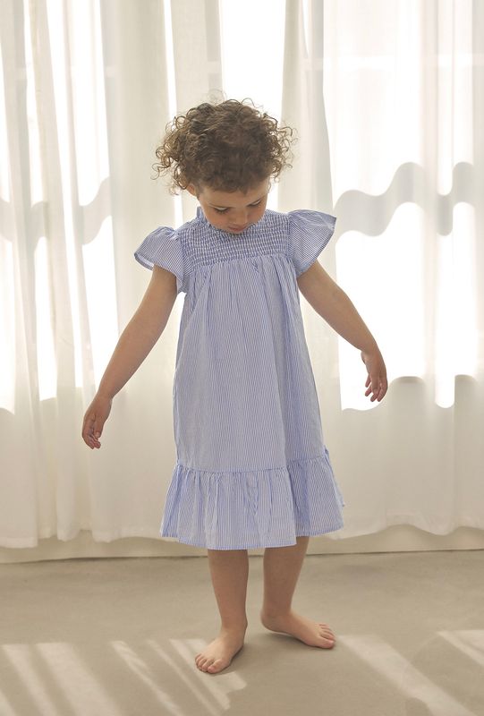 Kjole, sommerkjole, en fant , barneklær tilbud , salg barneklær , klær jente , 